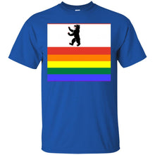 Load image into Gallery viewer, berlin is soo gay T-Shirt
